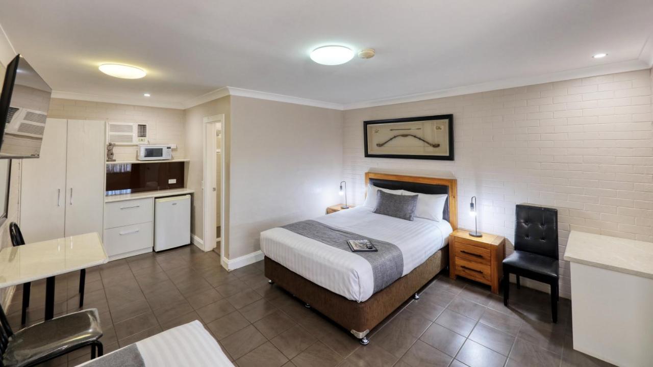 Country Leisure Motor Inn Dubbo Exterior foto